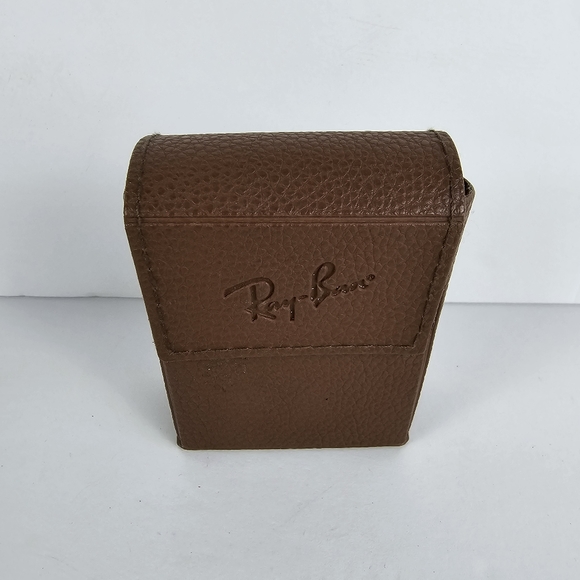 Ray-Ban Accessories - Ray-Ban storage case for folding glasses with cleaning cloth. No sunglasses